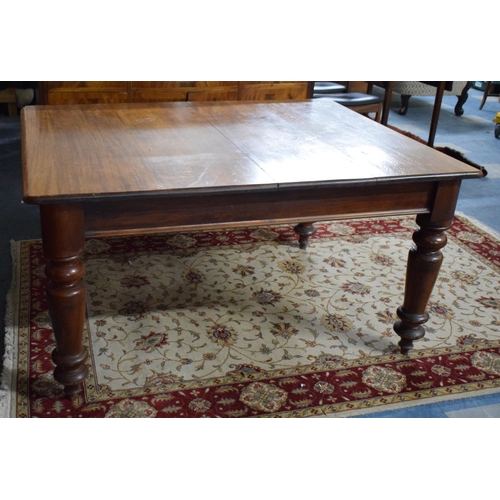 472 - A Late Victorian Mahogany Wind-out Dining Table, with Extending Mechanism but no Extra Leaf or Winde... 