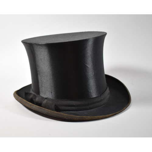 85 - A French Collapsible Silk Top Hat