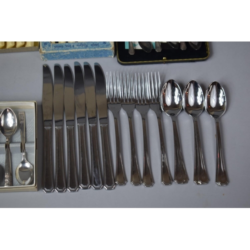 331 - A Collection of Various Boxed and Loose Cutlery to Include Windsor Pattern, Oneida Examples etc