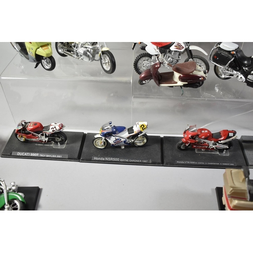 192 - A Collection of 22 Various Diecast Models of Motorcycles, 4 Boxed