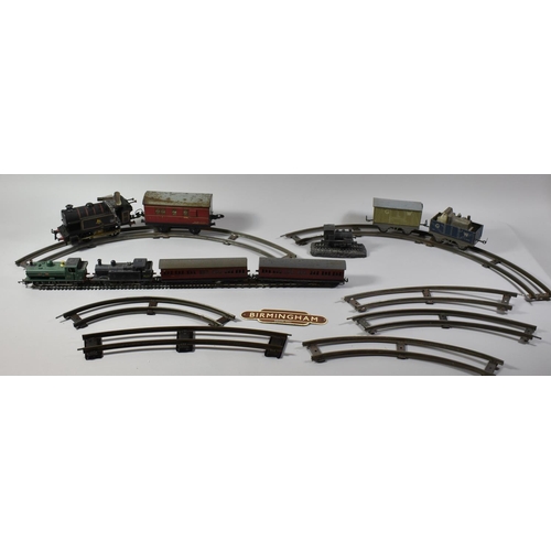 196 - A Collection of Various O Gauge and OO Gauge Locomotives, Carriages etc