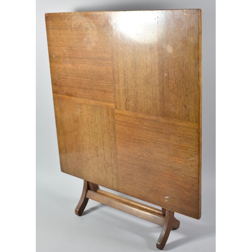 210 - A Mid 20th Century Screen/Table, 52cm Wide