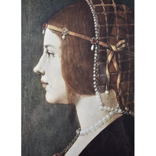 363 - A Framed Print of a Medieval Maiden, 50x33cm