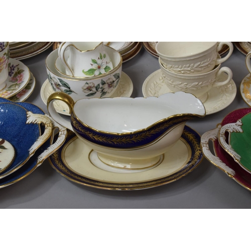 367 - A Collection of Various Ceramics to comprise Set of Coalport Two Handled Dishes, Two Aynsley Gilt an... 