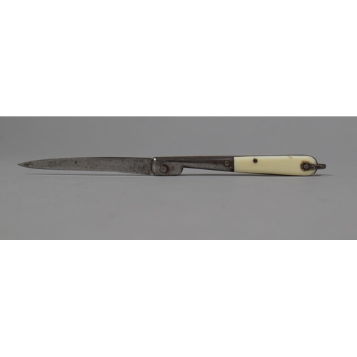 477 - An 18th Century Georgian Pocket Knife