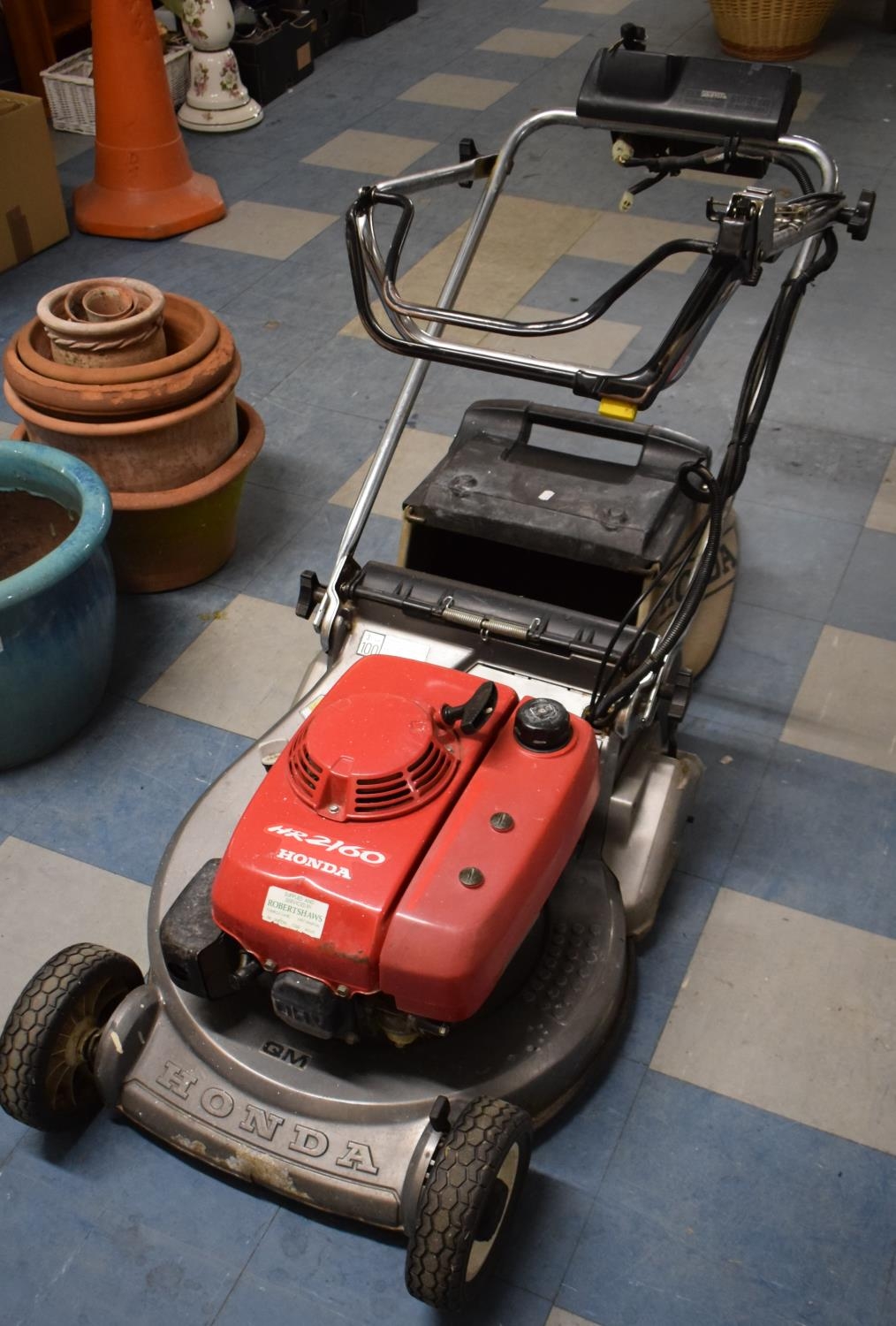 A Honda 2160 Petrol Rotary Mower with Back Roller and Grass Collecting Box Working Order