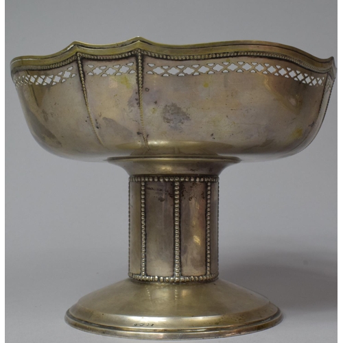 441 - An Austrian Silver Bowl with Pierced Border on Circular Foot, 19cm Diameter, Stamped 800