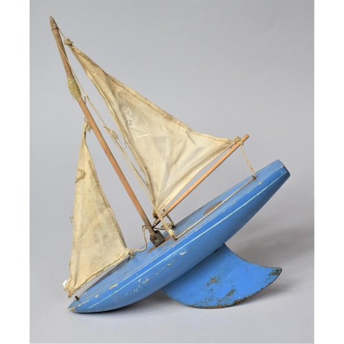 209 - A Vintage Toy Pond Yacht, with Condition Issues to Include Mast Broken etc, 30cm Long