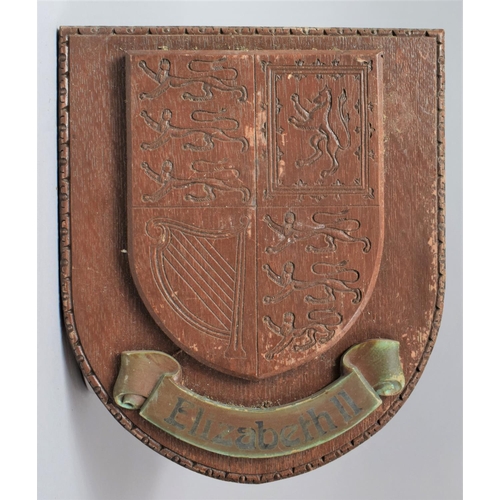 101 - A Wooden Wall Hanging Shield with the Royal Crest and Inscribed Elizabeth, 32cm high