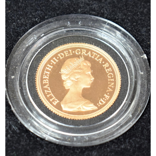 195 - A Cased Royal Mint 1979 Gold Sovereign