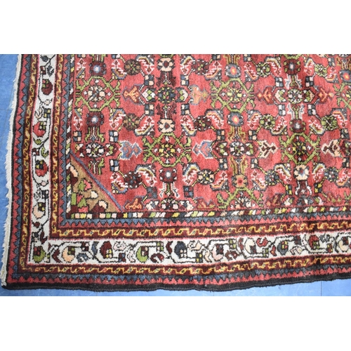 511 - A Hand Made Sarough Mahal Rug, 154x105cms