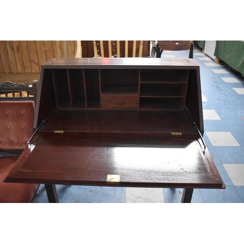 576 - A Mid/Late 20th Century Fall Front Bureau with Two Centre Drawers, 91cm wide