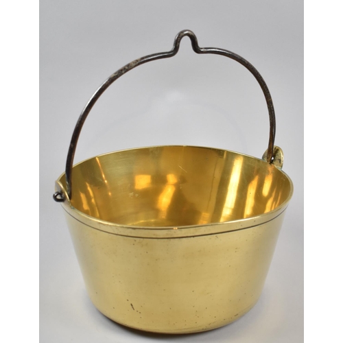 85 - A Vintage Polished Brass Jam Kettle, 29cm Diameter