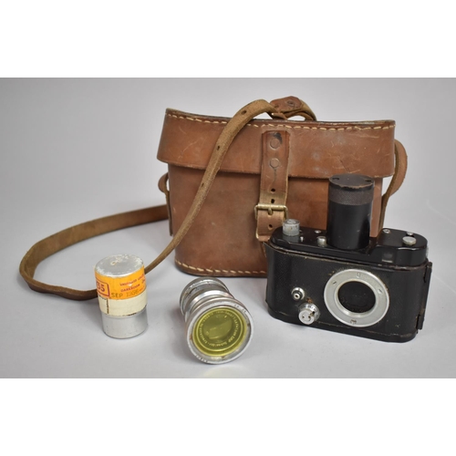 75 - A WWII German Airforce Luftwaffen-Eigentum Camera Complete with Leather Case and Schneider-Kreuznach... 