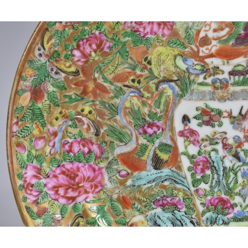 389 - An 18th/19th Century Chinese Canton Plate Decorated in the Usual Famille Rose Coloured Enamels with ... 