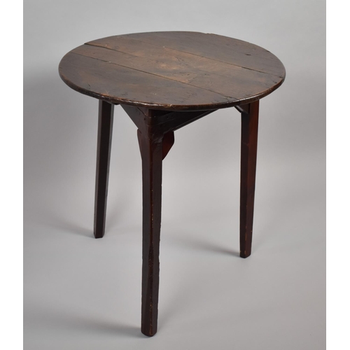 444 - An Early 19th Century Oak Cricket Table. 59cms Diameter