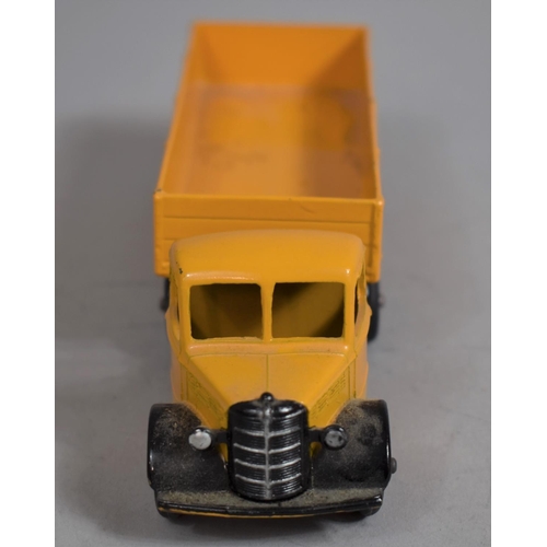 12 - A Boxed Dinky toys 409 Bedford Articulated Lorry in Yellow. (NM, E)