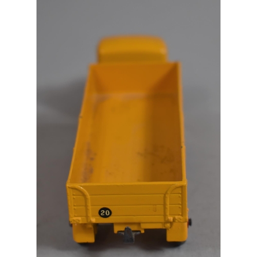 12 - A Boxed Dinky toys 409 Bedford Articulated Lorry in Yellow. (NM, E)