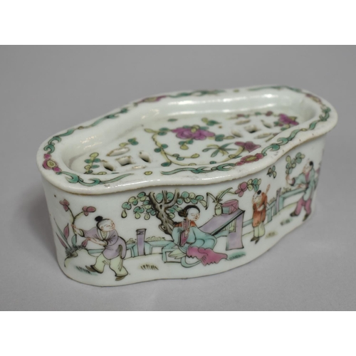 322 - A 18th/19th Century Chinese Porcelain Famille Rose Incense/Cricket Box and Cover of Quatrefoil Form.... 