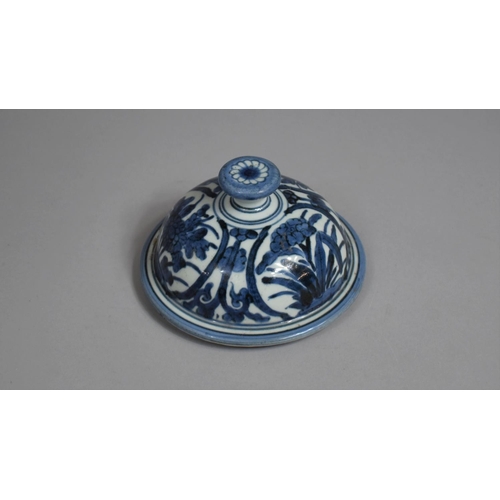 449 - A Japanese Blue and White Vase Lid, 16cms Diameter (Hairline)