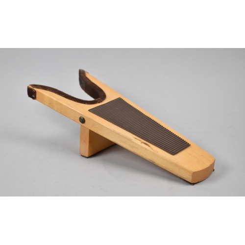 129 - A Modern Wooden Boot Pull, 30cms Long