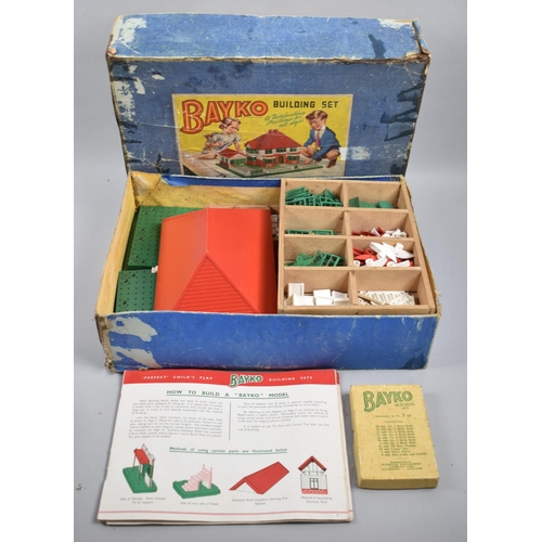 160 - A Vintage Bayko Building Set