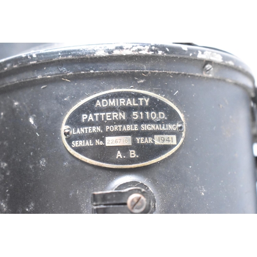 104 - A WWII Royal Navy Aldis Signalling Lamp with Plate Inscribed Admiralty Pattern 5110 Lantern Portable... 