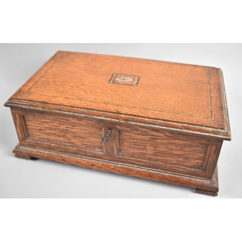 124 - An Edwardian Oak Jewellery Box with Inner Removable Tray, 24cms Wide