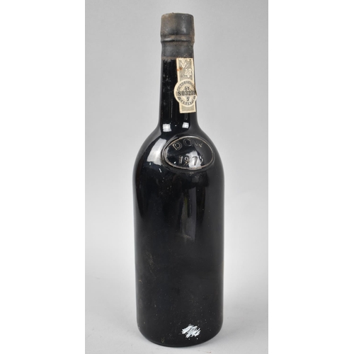 139 - A Single Bottle of 1975 Dow's Port, Missing Label