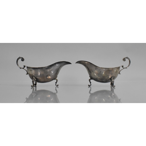 239 - A Pair of George V Silver Sauce Boats, London Hallmarks 1930, 212gms