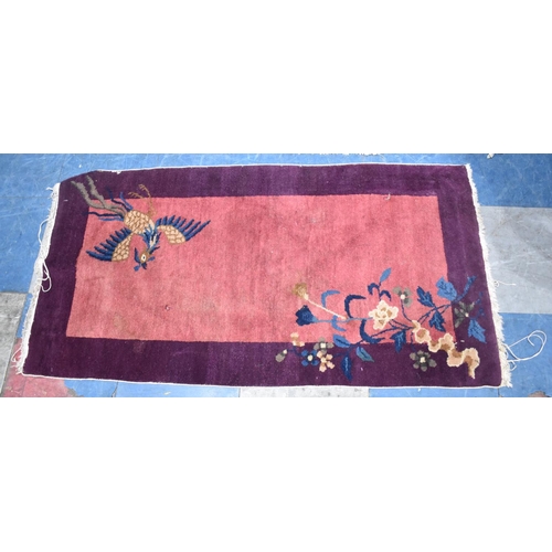 532 - A Patterned Chinese Rug, Exotic Bird Decoration, 120x61cms