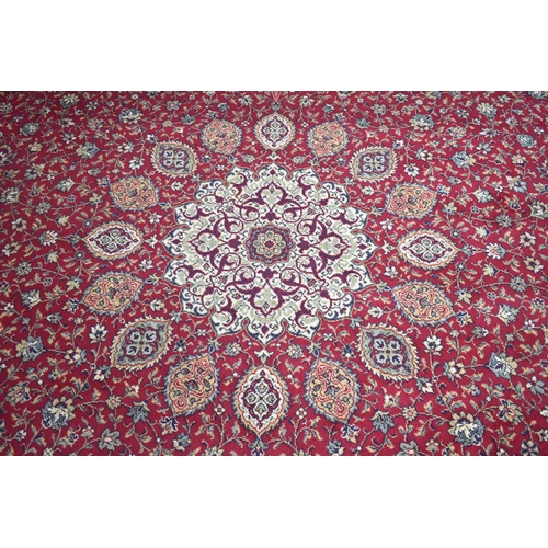 480 - A Large Patterned Carpet, 318x360cm