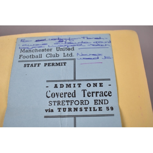 91 - A 1960s Football Autograph Book mainly relating to Manchester United and including 2x George Best, B... 