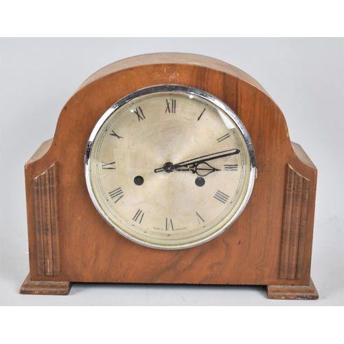 132 - A Mid 20th Century Mantel Clock