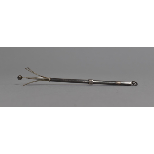 406 - A Silver Swizzle Stick, 9cm Long When Closed