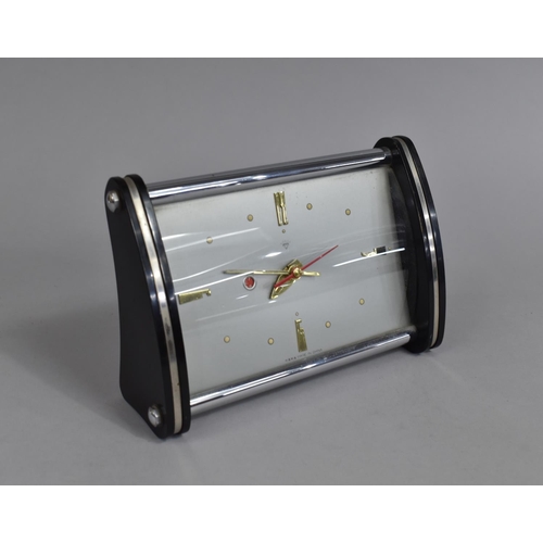 124 - A Mid 20th Century Mantle Clock with Clockwork Movement, 19cm wide