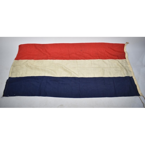 149 - A Vintage Cloth Flag for Holland, 173x87cm