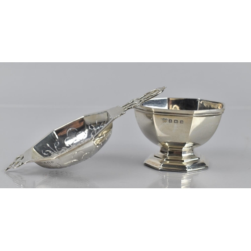 179 - A George VI Silver Tea Strainer and Stand by Mappin and Webb, Birmingham 1939, Of Hexagonal Form wit... 