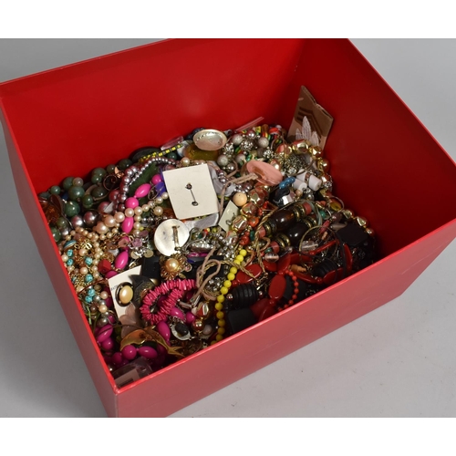 335 - A Collection of Various Costume Jewellery