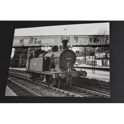 137 - A Vintage Photograph Album Containing Large Quantity of Monochrome Photographs of Steam Locomotives