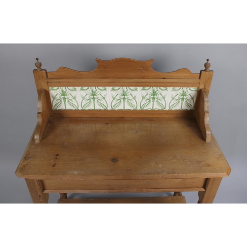 445 - A Late Victorian/Edwardian Pine Washstand with Tiered Gallery, 91cms Wide