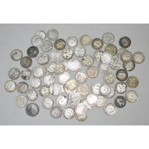 261 - A Collection of Victorian, Edwardian and George V Silver Threepence Coins