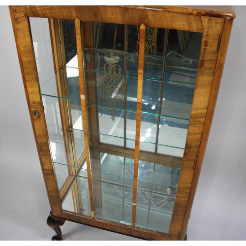 535 - A Mid 20th Century Walnut Galleried Display Cabinet with Mirrored Back, 60cms Wide