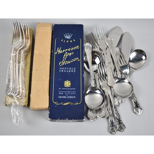 175 - A Collection of Various Table Flatware to Include Kings Pattern Spoons, Fish Knives, Forks etc