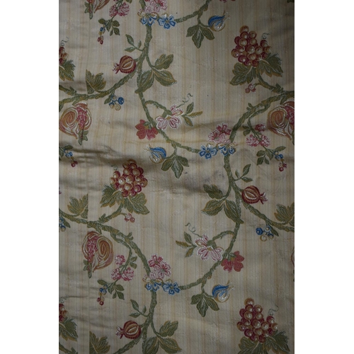 435 - A Large Curtain/Fabric Lined Piece (280x242cms) together with Smaller(225x110cms) Examples