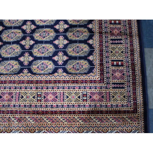 499 - A Silk Patterned Rug, 188x133