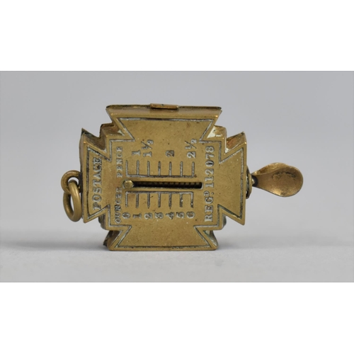 70 - A Late 19th Century Brass Miniature Letter Scale with Hinged Lid, 4cms High