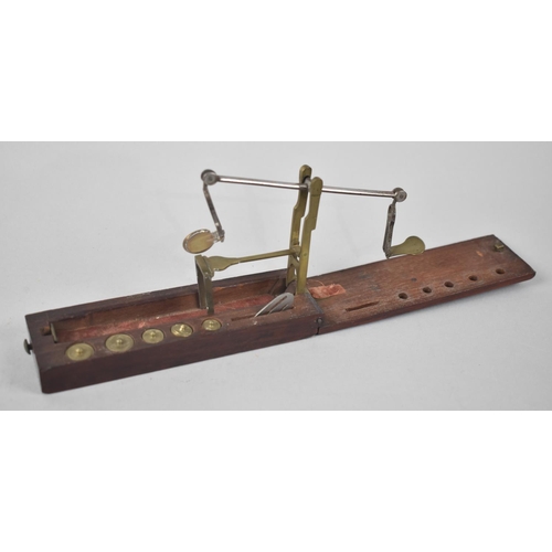 40 - A 19th Century Mahogany Cased Guinea and Sovereign Scale with Five Graduated Weights