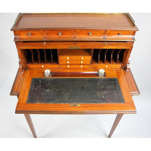 74 - A Good Edwardian Sheraton Revival Satinwood and String Inlaid Cylinder Bureau with Pull Out Writing ... 