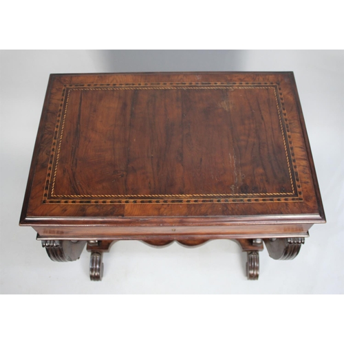 27 - A 19th Century Mahogany Ladies Work Table with Hinged Lid to Fitted Interior, Inner Removable Tray, ... 